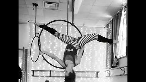 Reverse man on the moon Lyra sequence