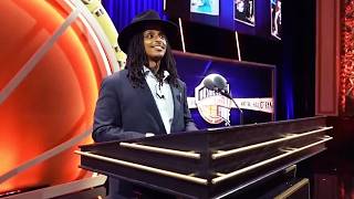 Agent Streams From The 2025 Basketball Hall of Fame Red Carpet!