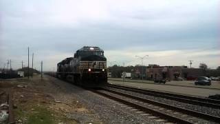 NS Baretable Train