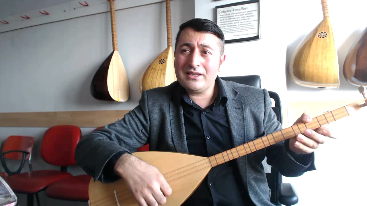 Ela gözlü pirim geldi duyan gelsin işte meydan. solfej