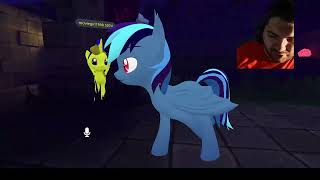 EVERYONE FREEZE! | MNF Plays Spooky Freeze Tag In VRChat With Friends