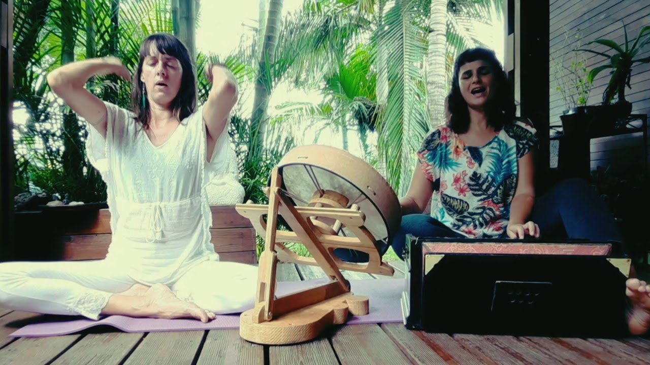 Meditation Kundalini Yoga & Live Music : transmuter les peurs en Amour {Avec Laurane et Sowa}