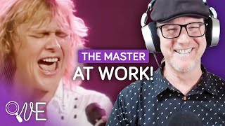 Vocal Coach REACTION & ANALYSIS 🎧 John Farnham 🎙️ Help (LIVE) 🎶