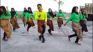 senam kreasi Jathilan