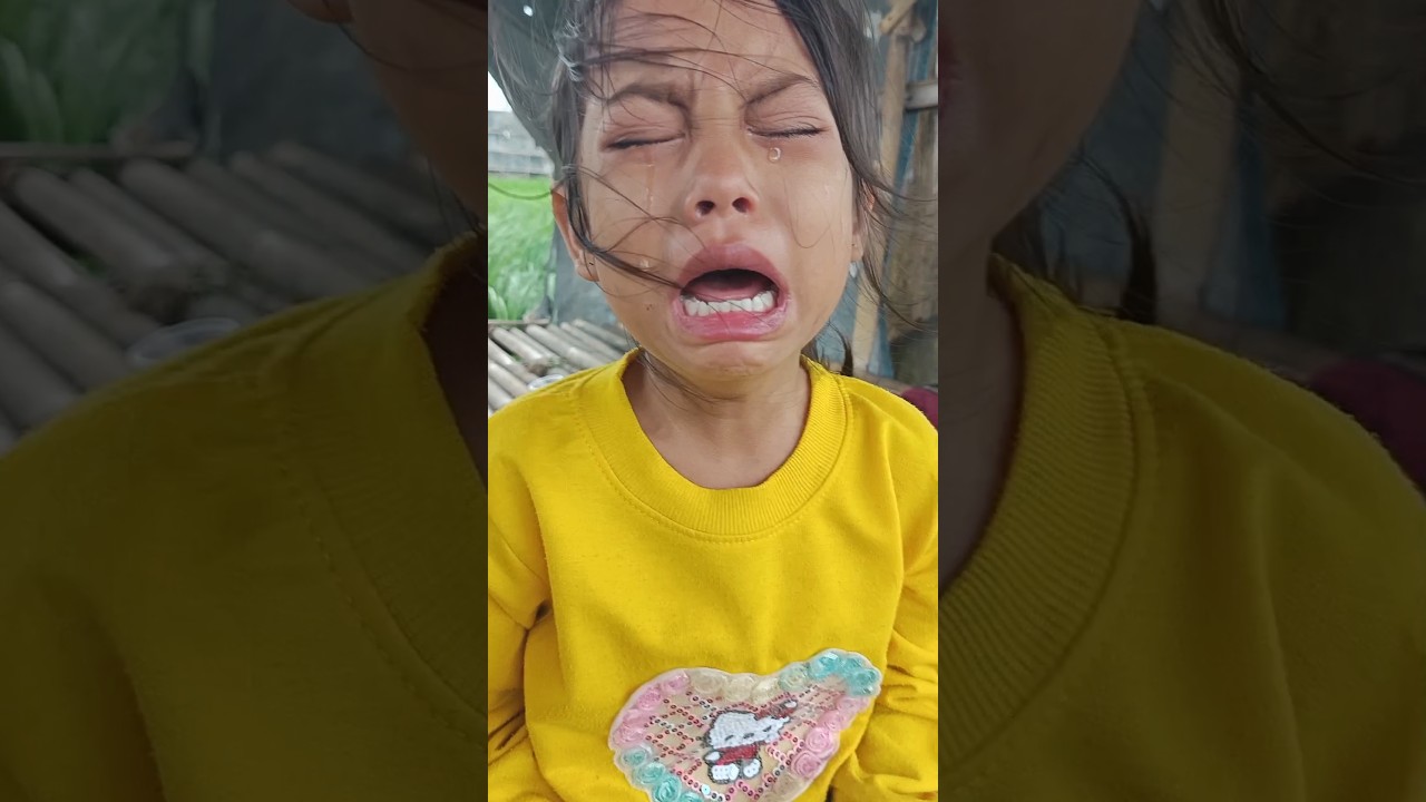 Gantian nangisnya, gegara tiup balon 