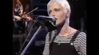 Dolores O'riordan & Cranberries - No need to argue, Dreaming my dreams