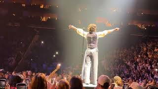 Conan Gray performing “Family Line” in Houston Texas - Wishbone World Tour 2026 Toyota Center