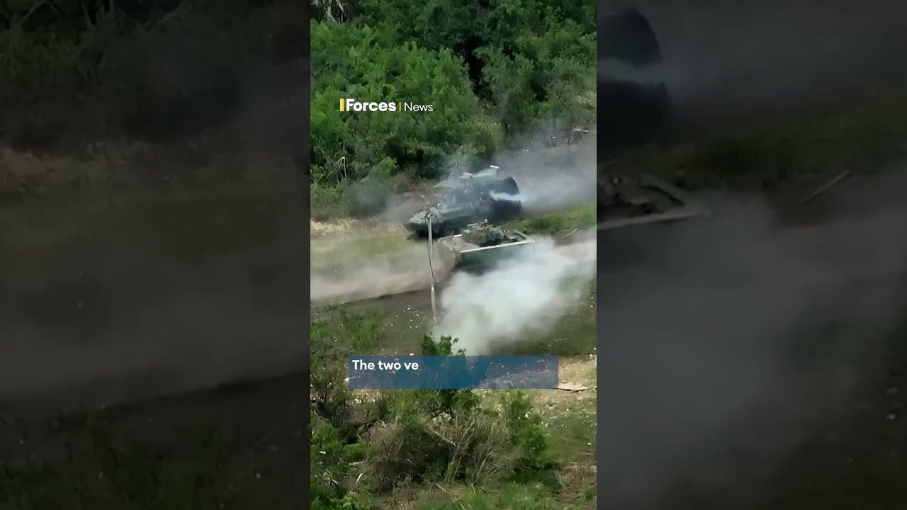 Ukrainian M2 Bradley And Russian BTR 82 Face Off In Close Range Clash