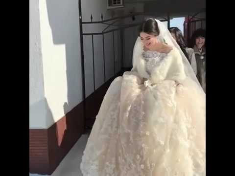 عروس شيشانية من الجمال طاح المصور