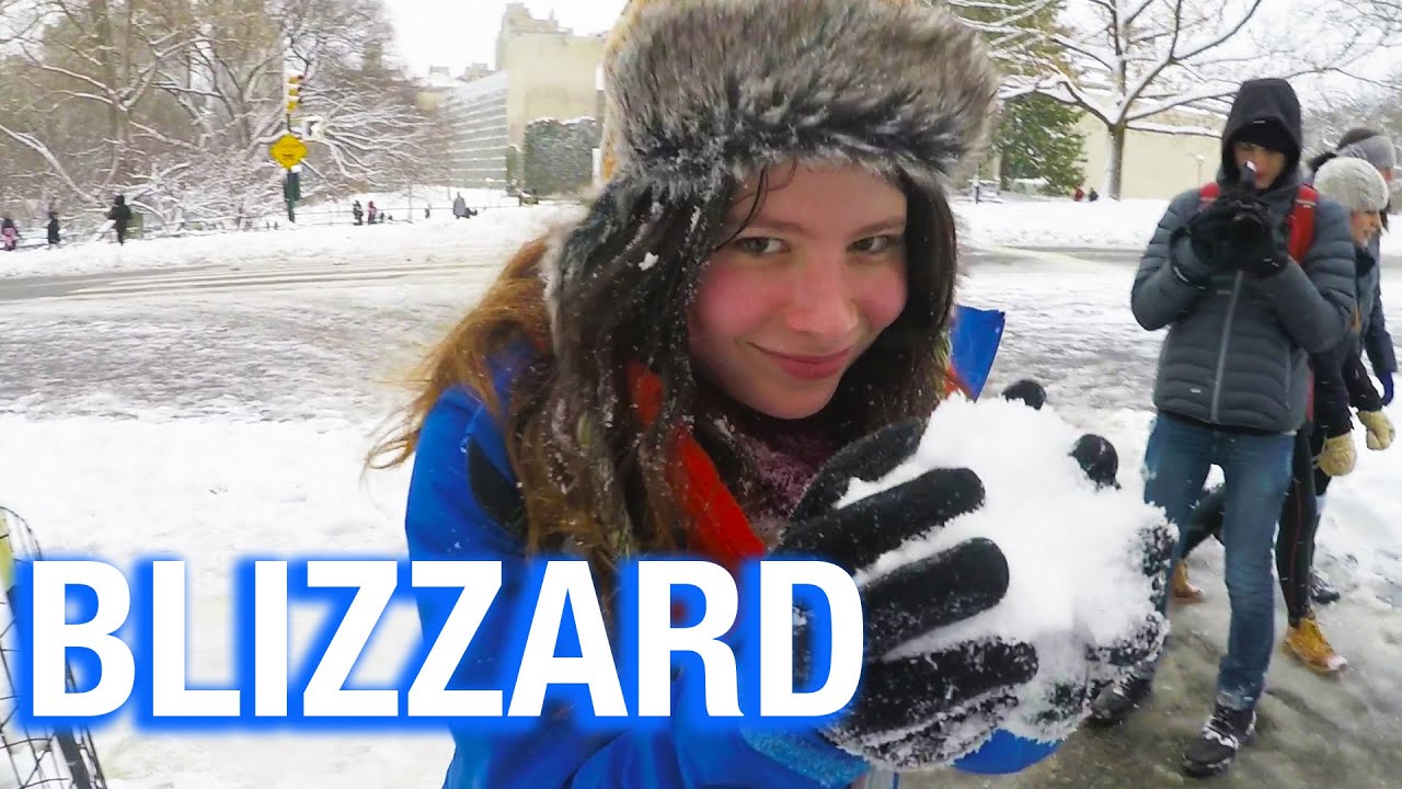 Snowball fight in New York City - YouTube