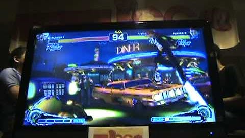 UCC- 5/7-8/11 - RanmaSama (RU) vs Flash Metroid (VI) - SSF4 Top 8