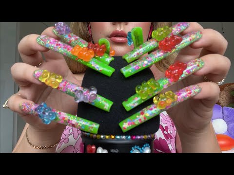Video ASMR mic scratching with REALLY LONG NAILS ????????????... - youtube
