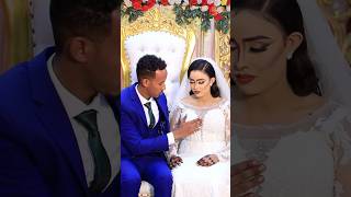 Naasaha Ayuu Ka Qabtay