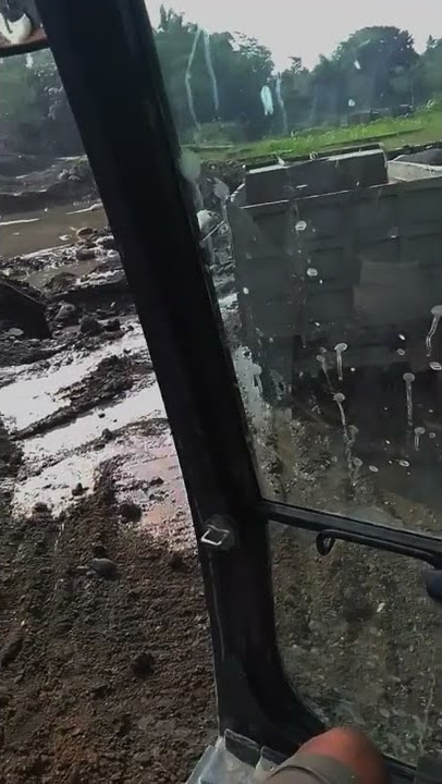 story wa alat berat terbaru