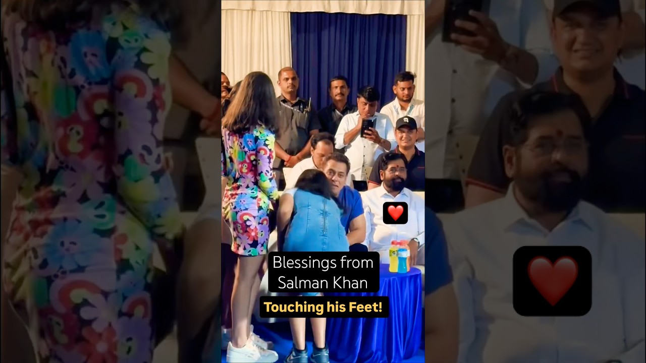 Girls Seek Blessings from Salman Khan | Touches His Feet with Respect! 🙏 