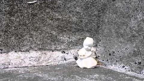 DeptfordX  Video of work by artist Lisa Snook