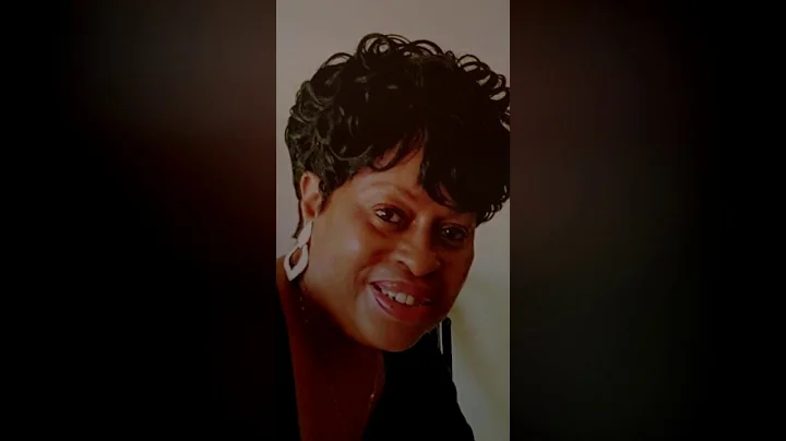Lorraine Roberson - Keep Praying Ft. Theresa Harris
