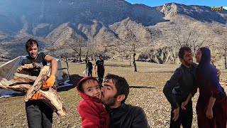 Download Lagu 🏔🪵SURPRISE VISITOR! Dad Takes Over Camp After Our Mountain Firewood Disaster(Chavil Family Journey)  MP3