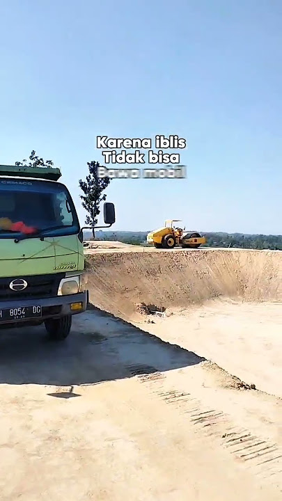 story'WA driver dan operator #videiviral #viralvideo #xcavator #shortvideo #alatberat #drivermuda