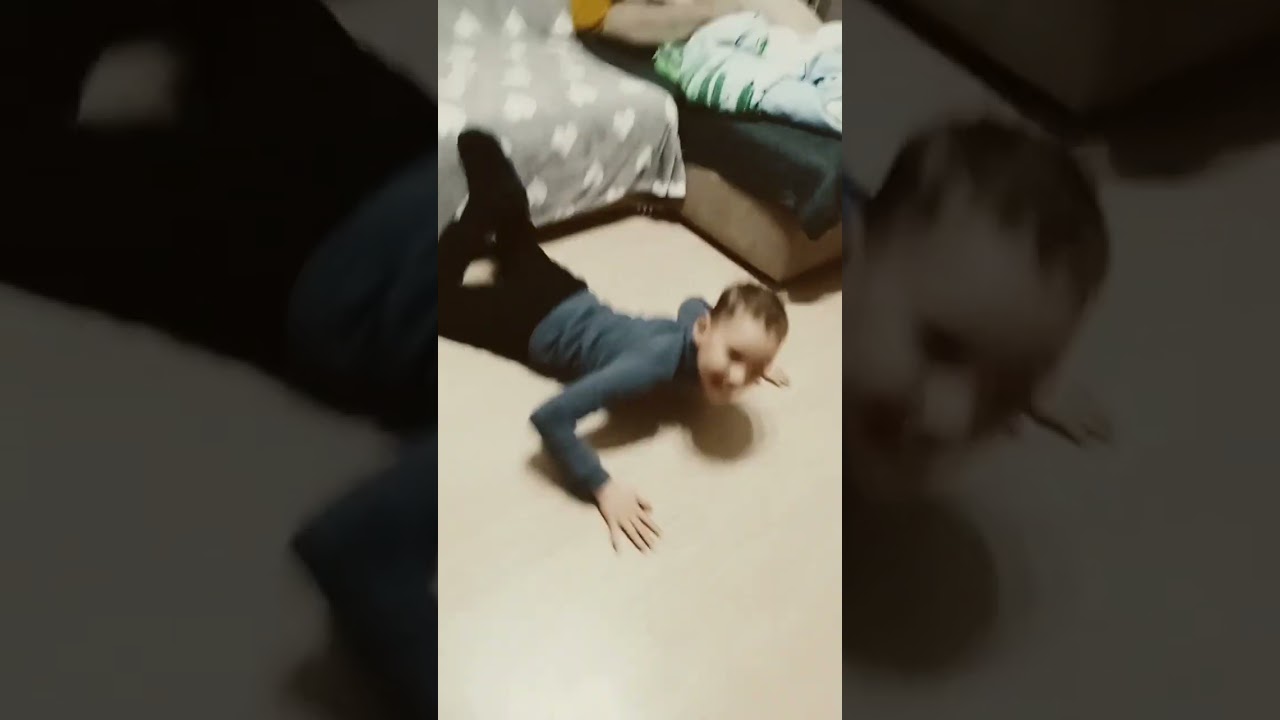 жёсткий Дэнс чтоб не втыкала 