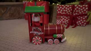 Candy Cane Train Circler – Mr. Christmas