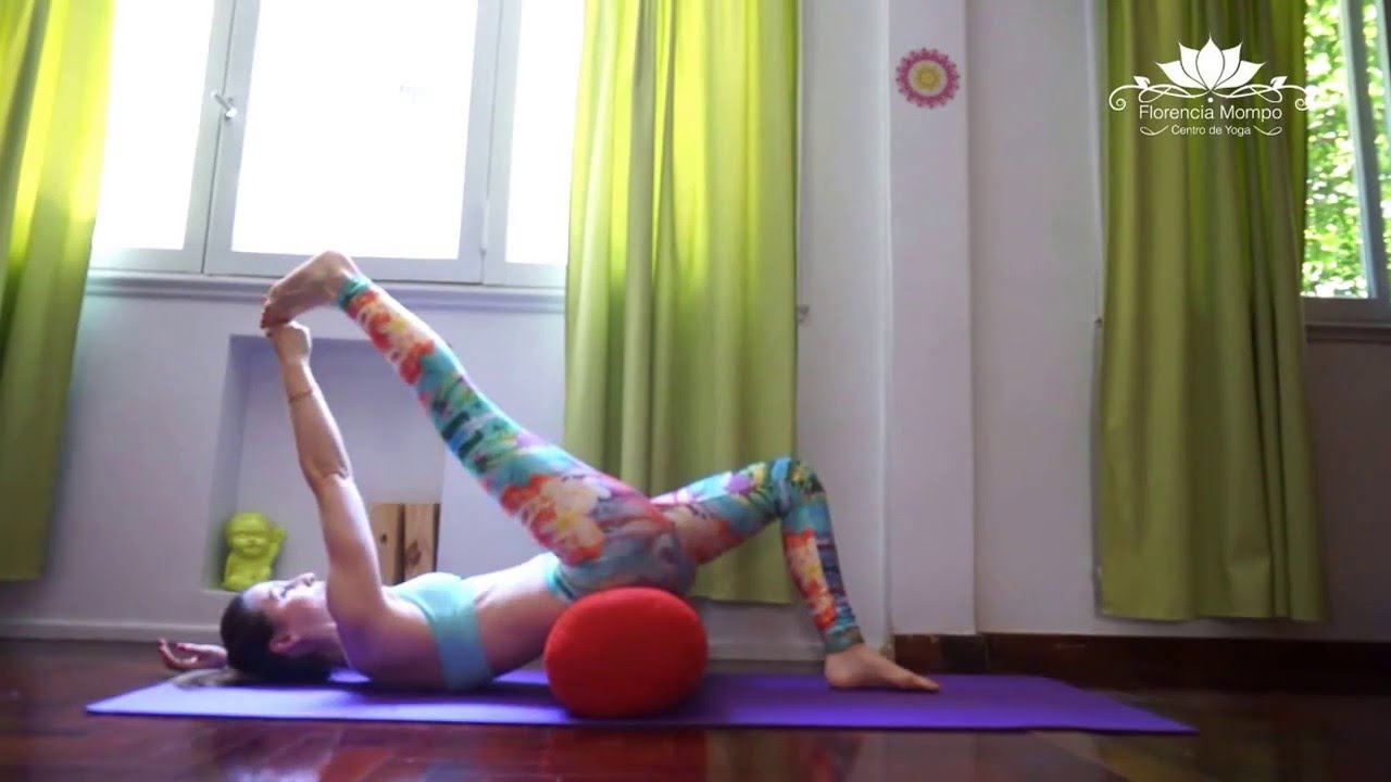 Cómo hacer un bolster de Yoga - fácil, rápido y sin gastar
