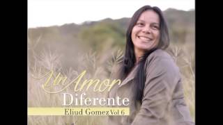 Video thumbnail of "VIUDA SIN NADA - Eliud Gomez"