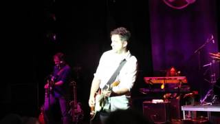 Watch Will Hoge Hearts Are Gonna Roll video