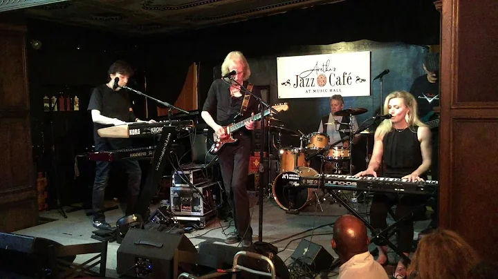 Sweet Crystal wsg Jill Fitzgerald "Welcome Home" L...