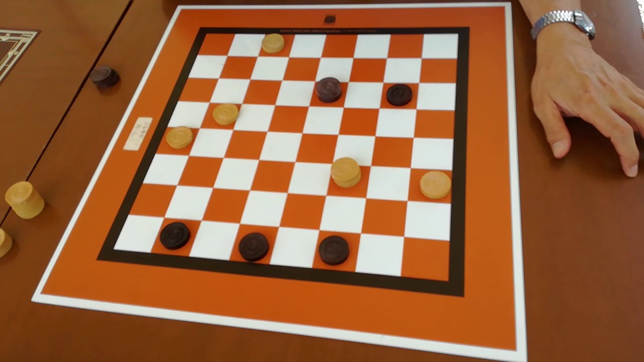 Sfido a Dama italiana il GM di scacchi Eugene Torre