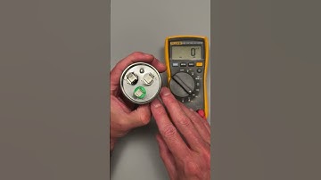 Hoe u een AC-condensator test met een multimeter (eenvoudige condensatorcontrole)