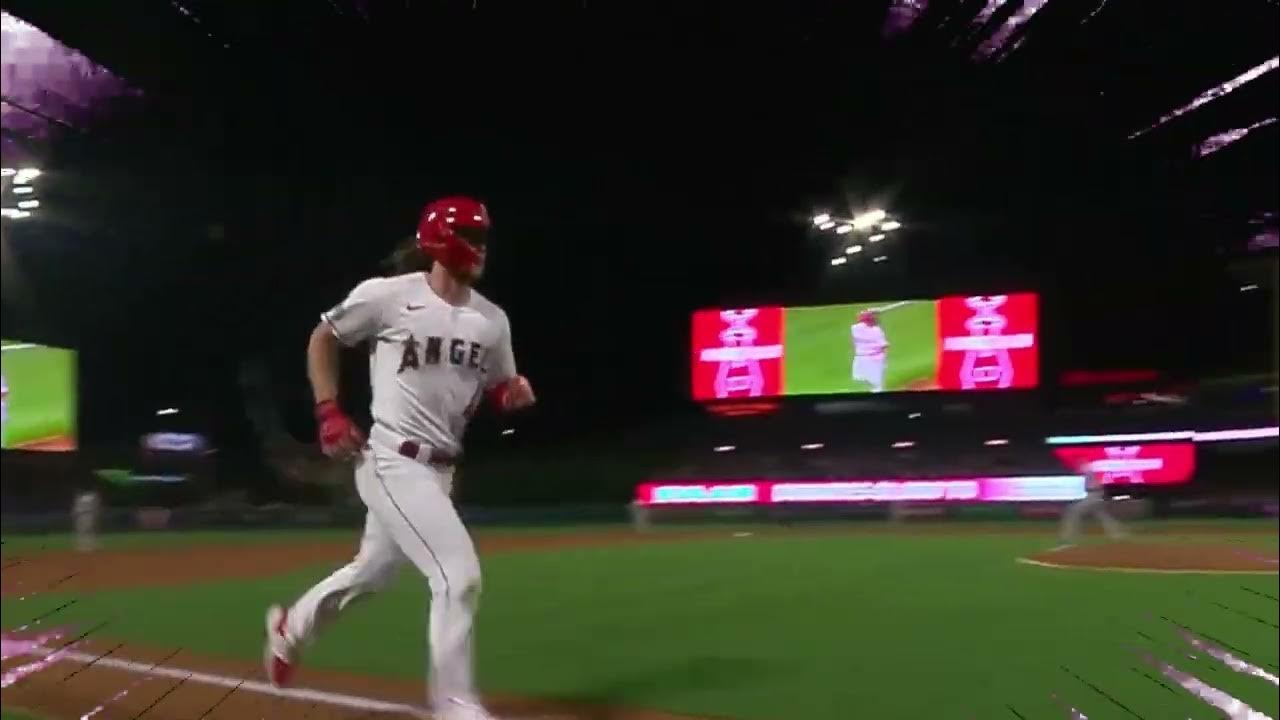 Brett Phillips' solo home run, 04/12/2022