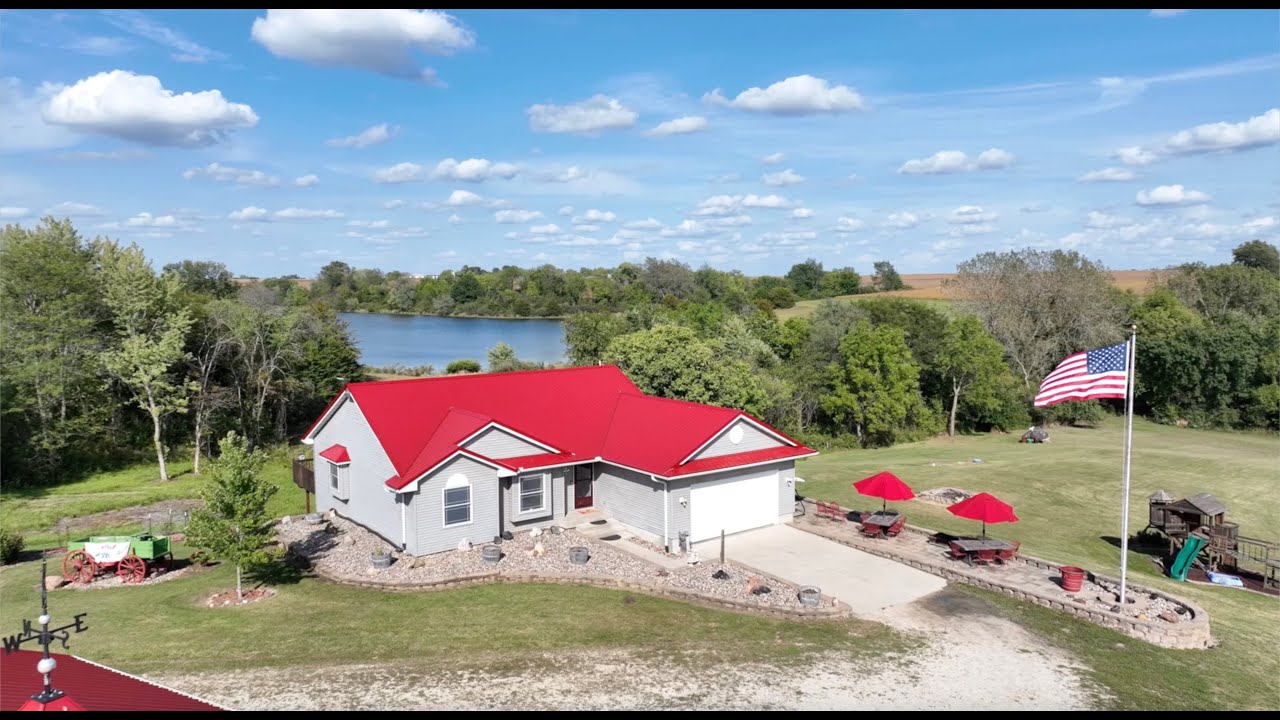 80.25 Acres with Home & Shop in Indianola, IA // Warren County, IA