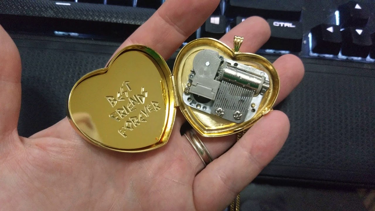 Undertale Collector's Edition Music Box Locket - YouTube