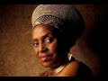 Capture de la vidéo Miriam Makeba - Vive Mamá Africa - Noticias Al Sur