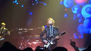 Beck - Dear Life at Studio Coast, Tokyo 2017 #Beck #BeckColors