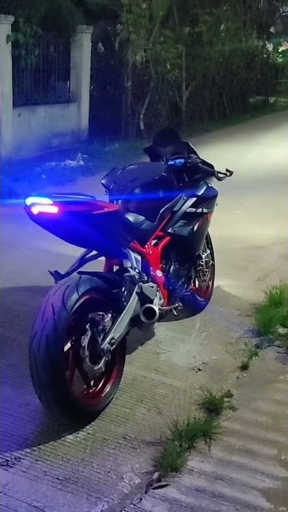 Cinematic CBR 250RR