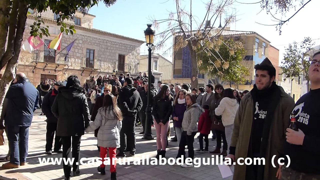 Cambio de gorros en Casas de Ves