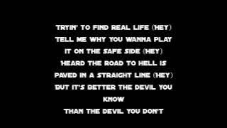 Sleeping with Sirens - Complete Collapse (lyrics video)