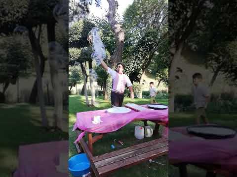 Köpük baloncuk gösterisi