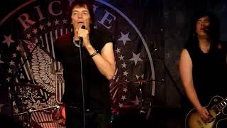 RICHIE RAMONE – Pretty Poison/Blitzkrieg Bop live in Copenhagen 5 March 2020