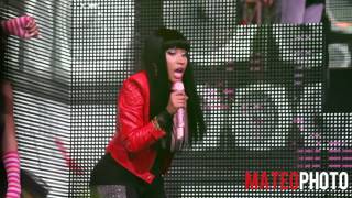 Nicki Minaj - "Bottom's up" Live At The Roseland Ballroom