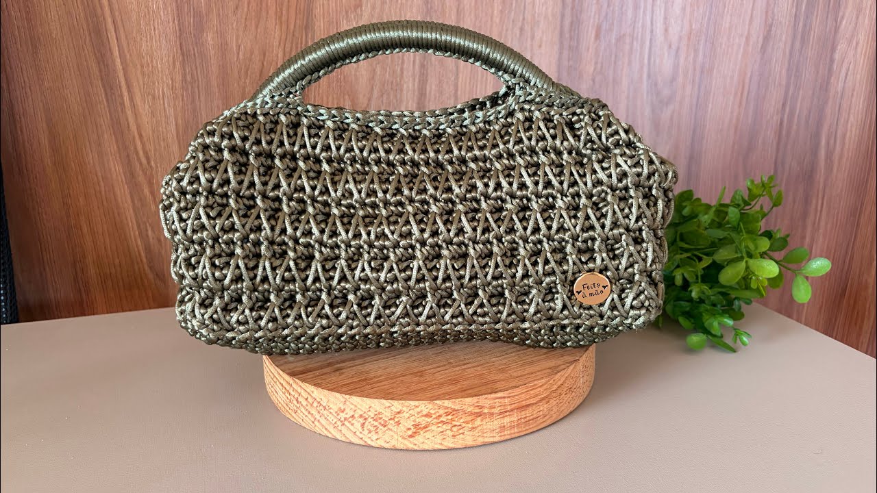 Bag with Wolf Mouth Clasp - YouTube