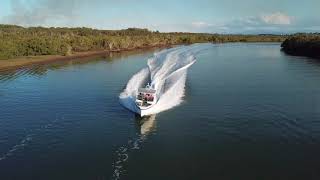 Axopar 24, 28, 37 Sanctuary Cove Short- Eyachts