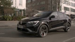 Renautl Arkana hybrid // suv coupe // black // broll