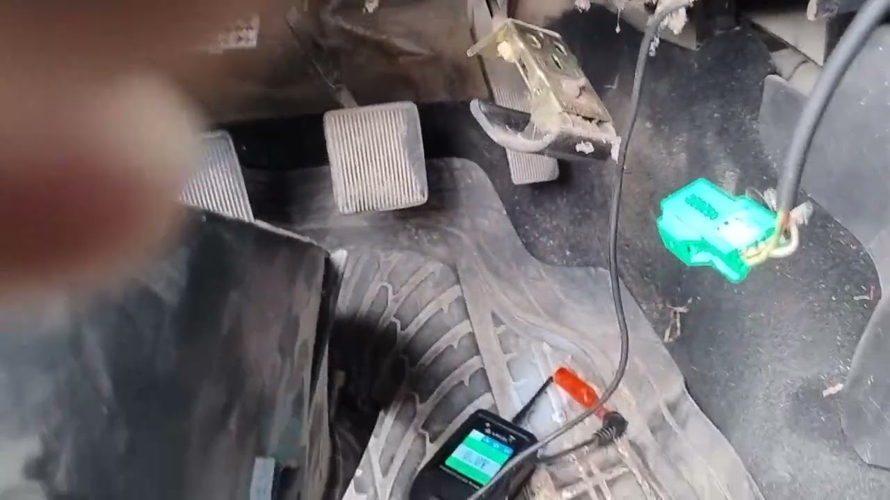 FORD RANGER 2011 INMOVILIZADA CHECADO DE LÍNEAS DE COMUNICACIÓN