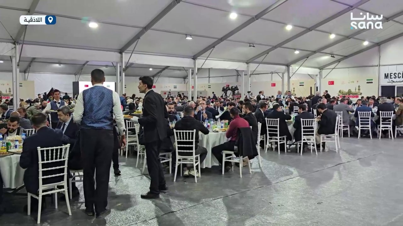 إفطار الأخوّة السورية التركية في بلدة برج إسلام على شاطئ صليب التركمان باللاذقية