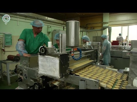 Зачем на кондитерской фабрике зефир нагревают до ста градусов, а соломку вымачивают в растворе соды?