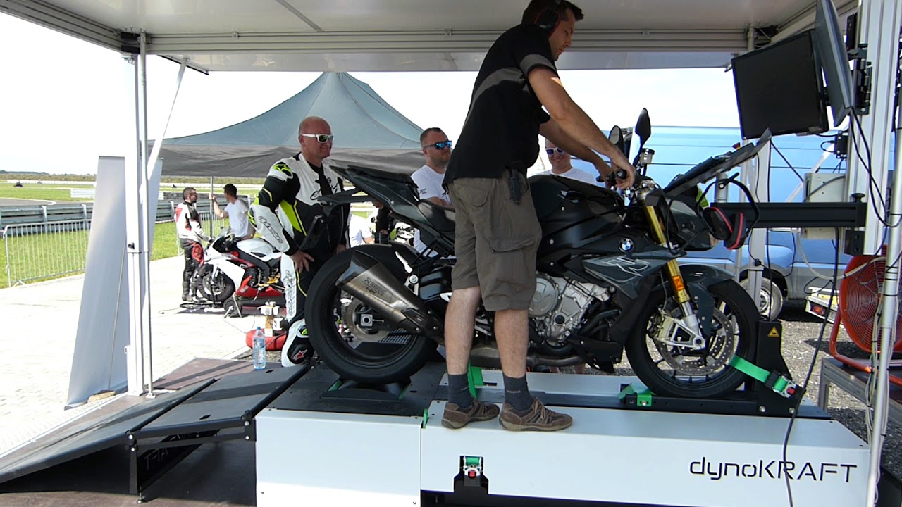 2017 BMW S1000R dyno test on dynoKRAFT M200-evo - YouTube