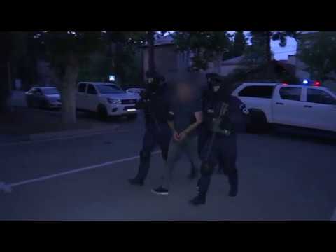 პოლიციამ ქურდული სამყაროს წევრობისთვის და მხარდაჭერისთვის 10 მამაკაცი დააკავა